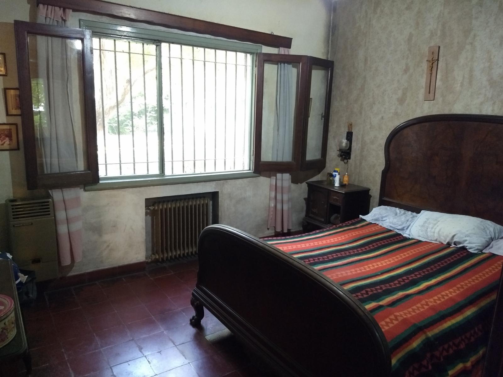 Venta de casa 5 ambientes con piscina San Justo — foto 2