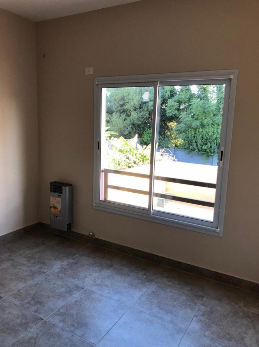 Venta de departamento 2 ambientes con cochera Luján — foto 5