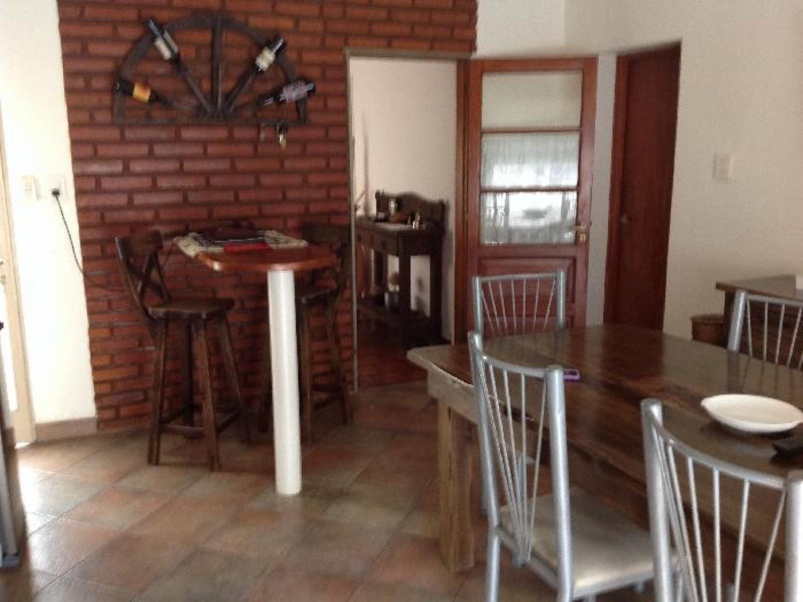 Venta de casa 3 ambientes Villa Luzuriaga — foto 7