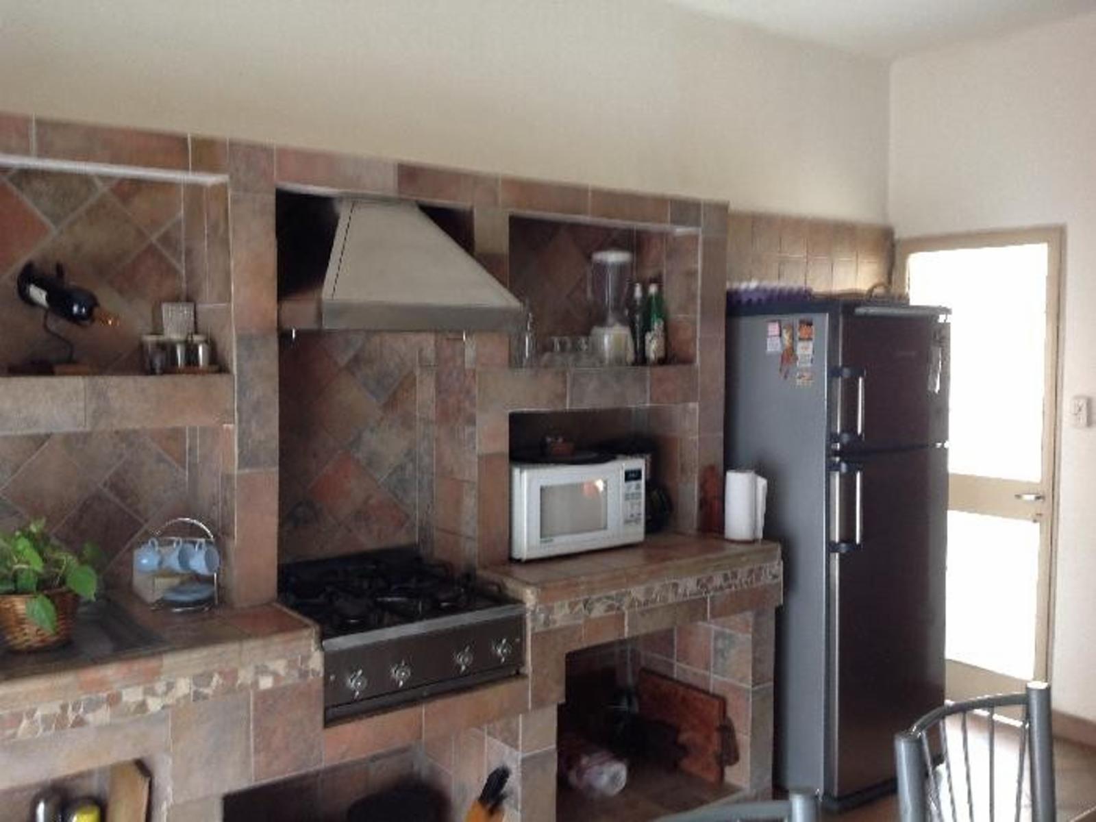 Venta de casa 3 ambientes Villa Luzuriaga — foto 9