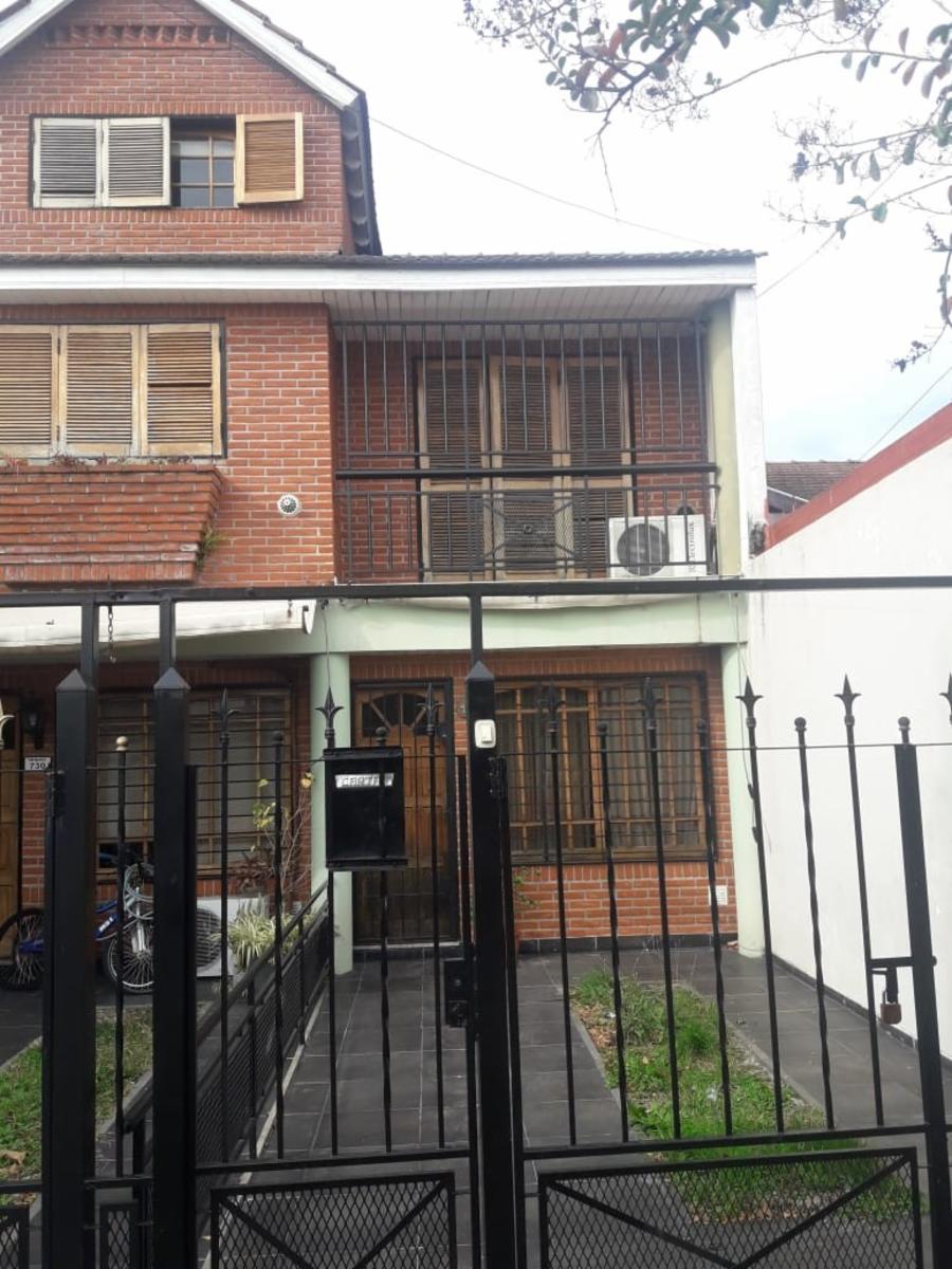 Venta de Duplex 3 ambientes al frente con cochera Haedo — foto 2
