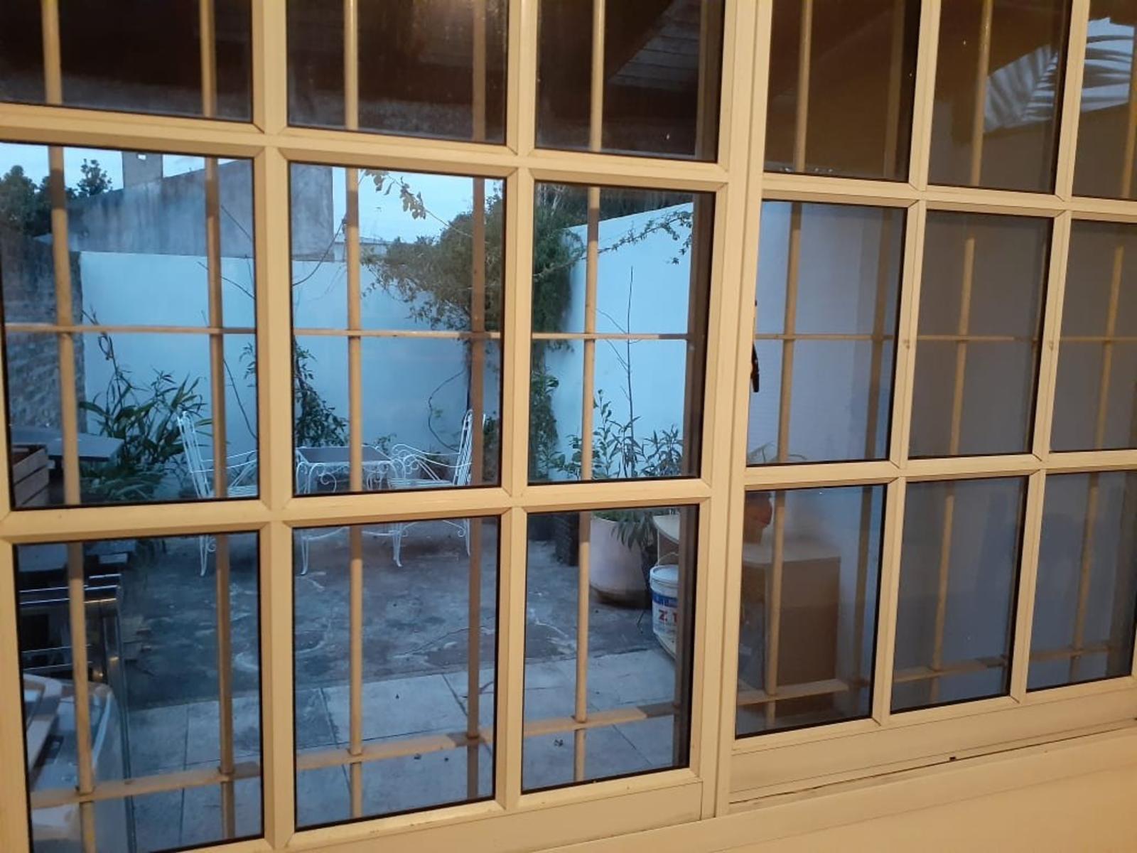 Venta de Duplex 3 ambientes al frente con cochera Haedo — foto 6