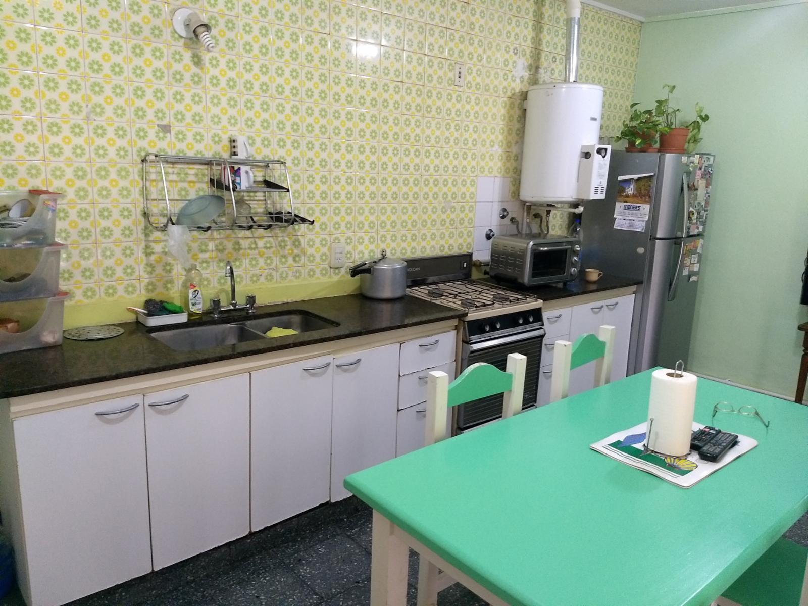 Venta de casa 3 ambientes Villa Luzuriaga