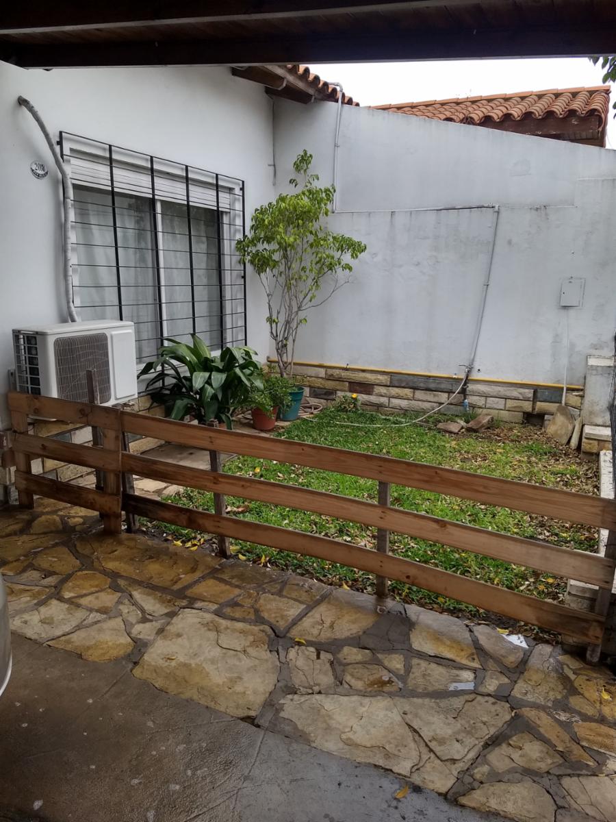 Venta de casa 3 ambientes Villa Luzuriaga — foto 2