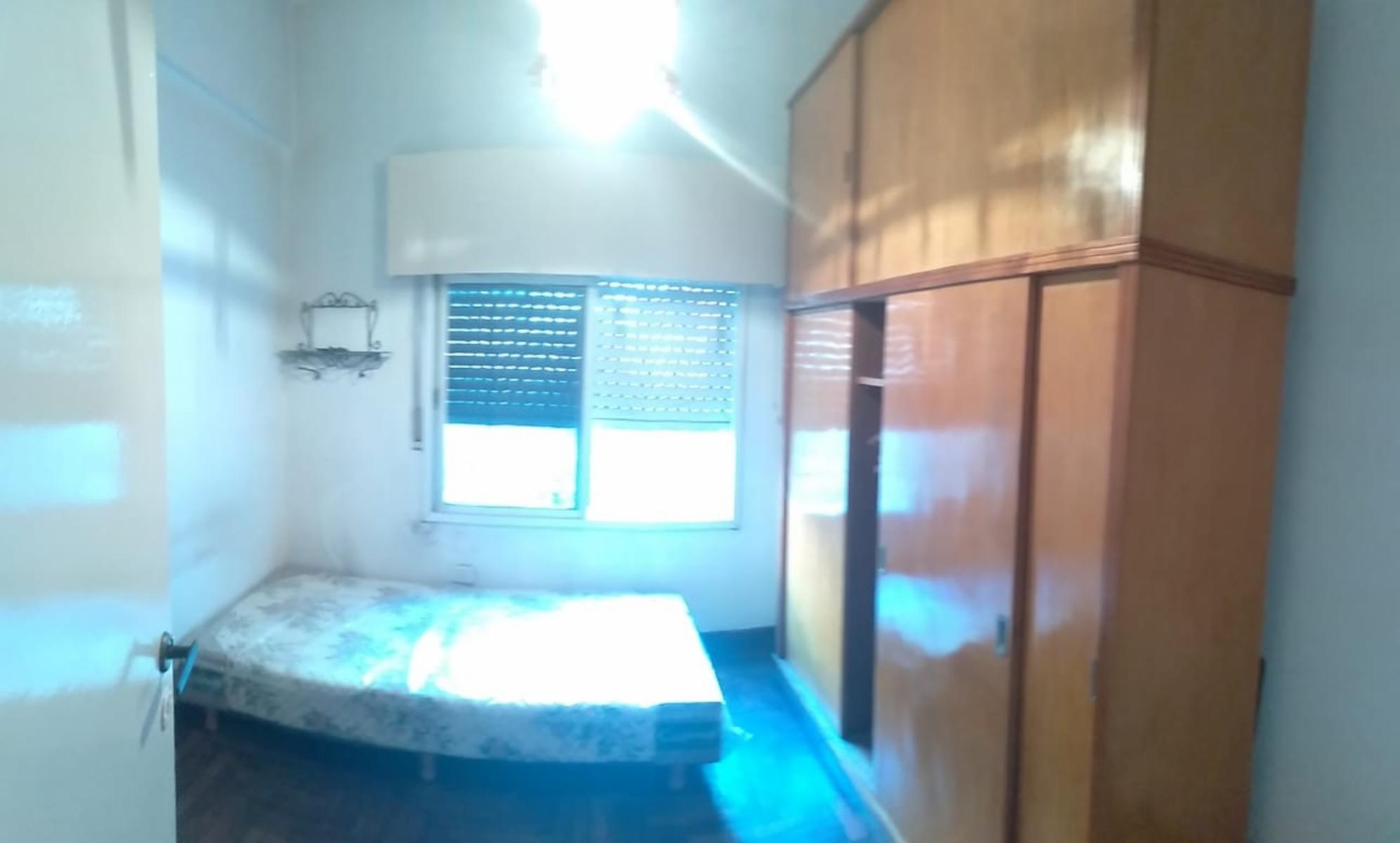 Venta de casa 5 ambientes Villa Luzuriaga — foto 3