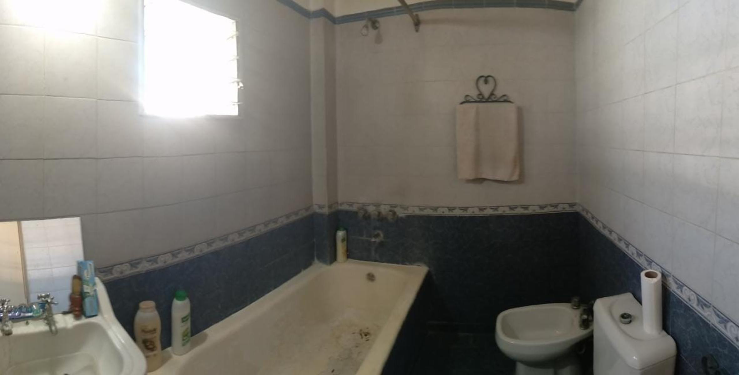 Venta de casa 5 ambientes Villa Luzuriaga — foto 6