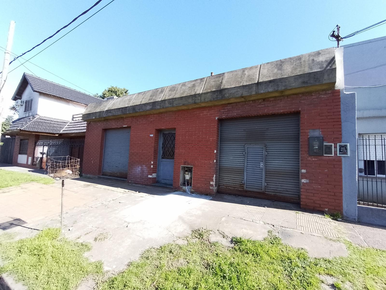 Venta de casa 4 ambientes Villa Luzuriaga