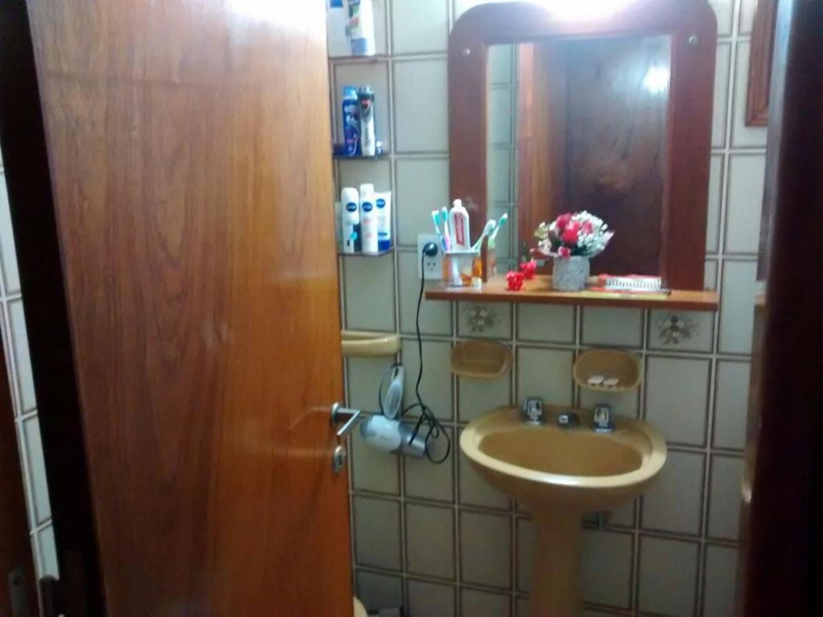 Venta departamento 2 ambientes con cochera a media cuadra del mar Villa Gesell — foto 6