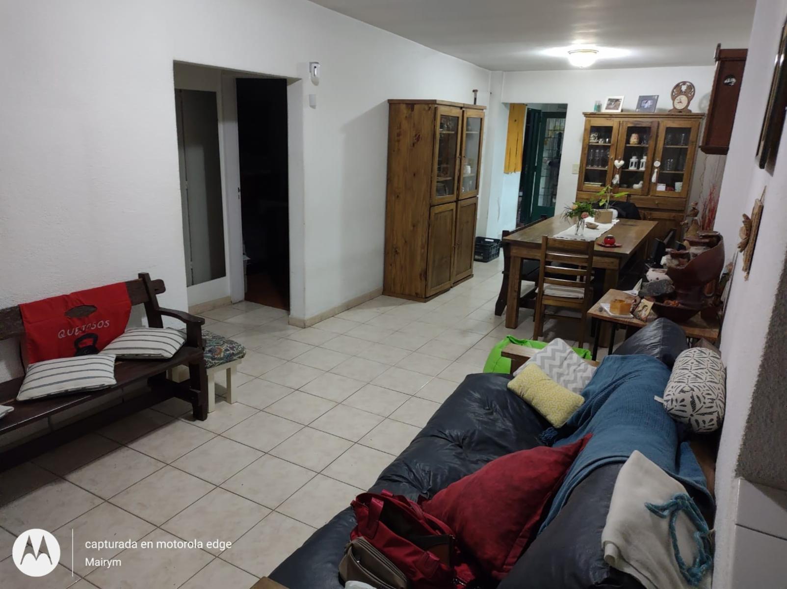 Venta / casa 4 ambientes / Lote 10 x 36 /Castelar — foto 5