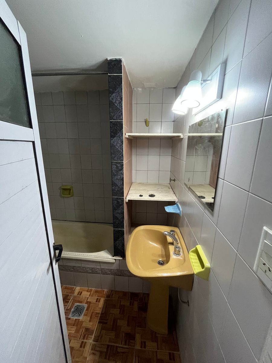 Alquiler departamento 3 ambientes Isidro Casanova - 21