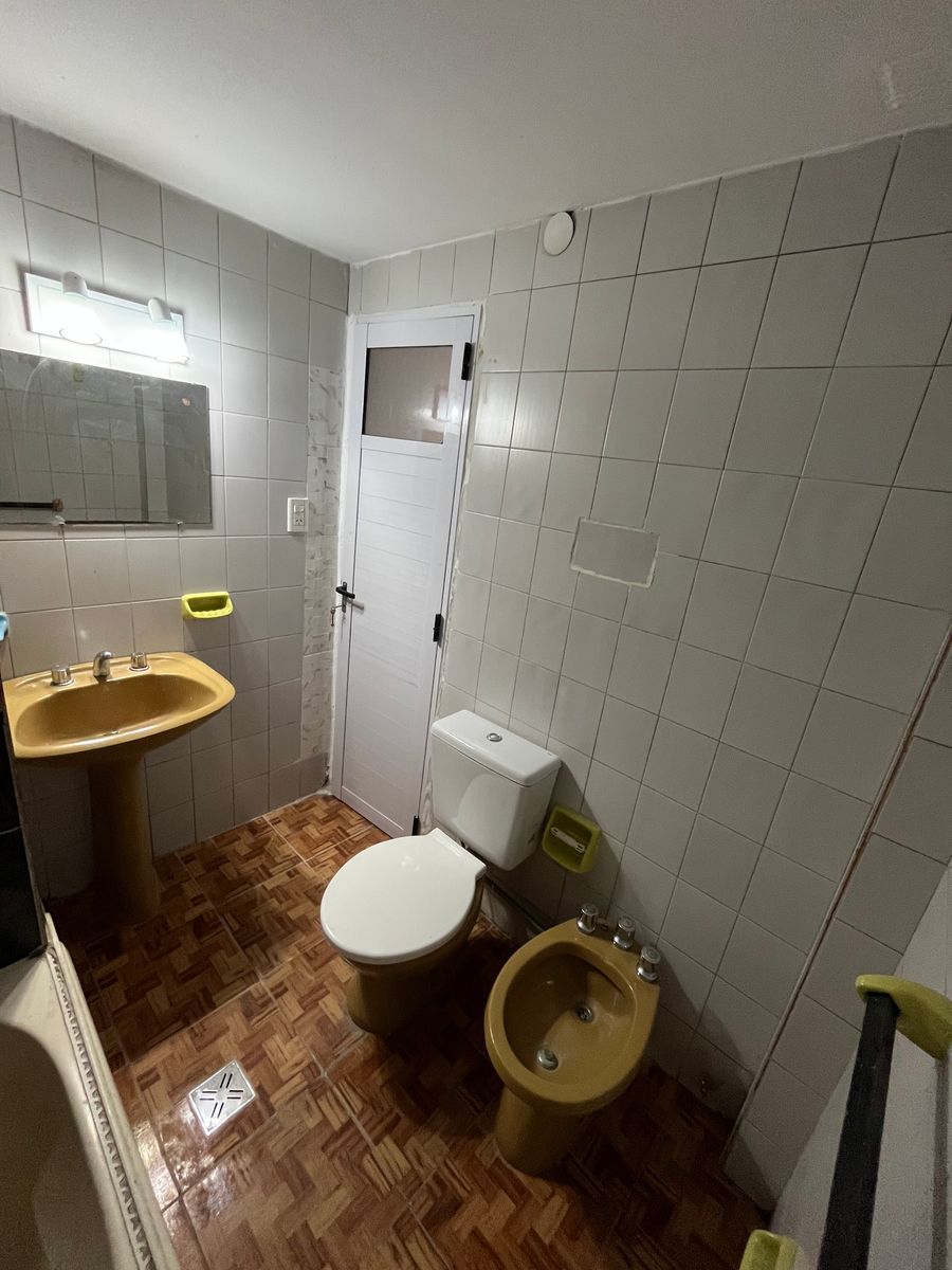 Alquiler departamento 3 ambientes Isidro Casanova - 25