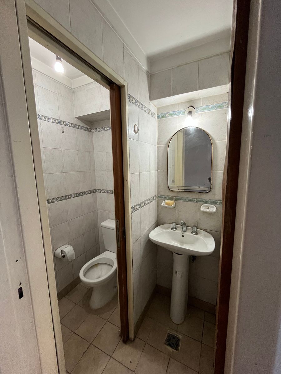 Alquiler local Haedo - 5