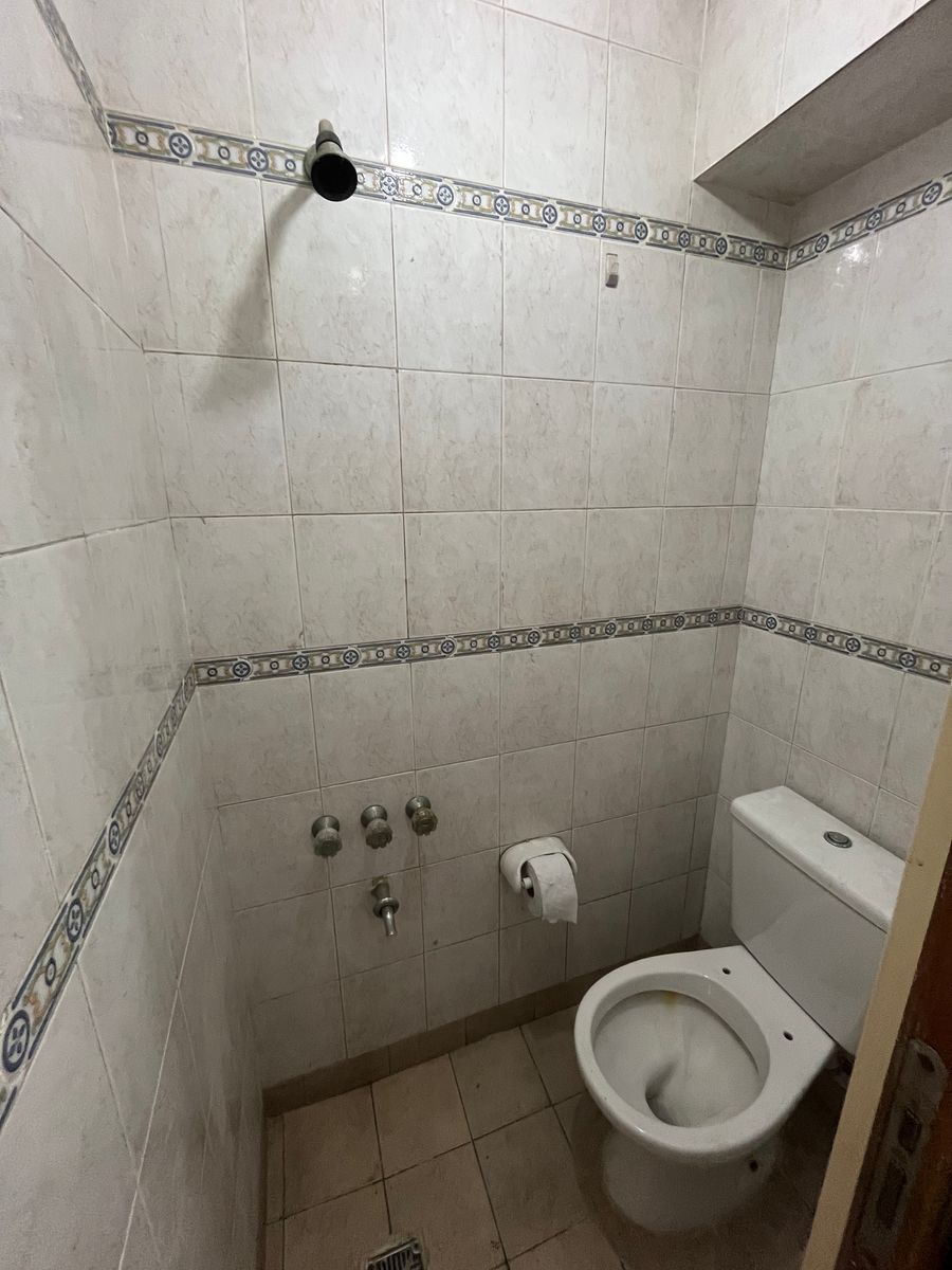 Alquiler local Haedo - 6
