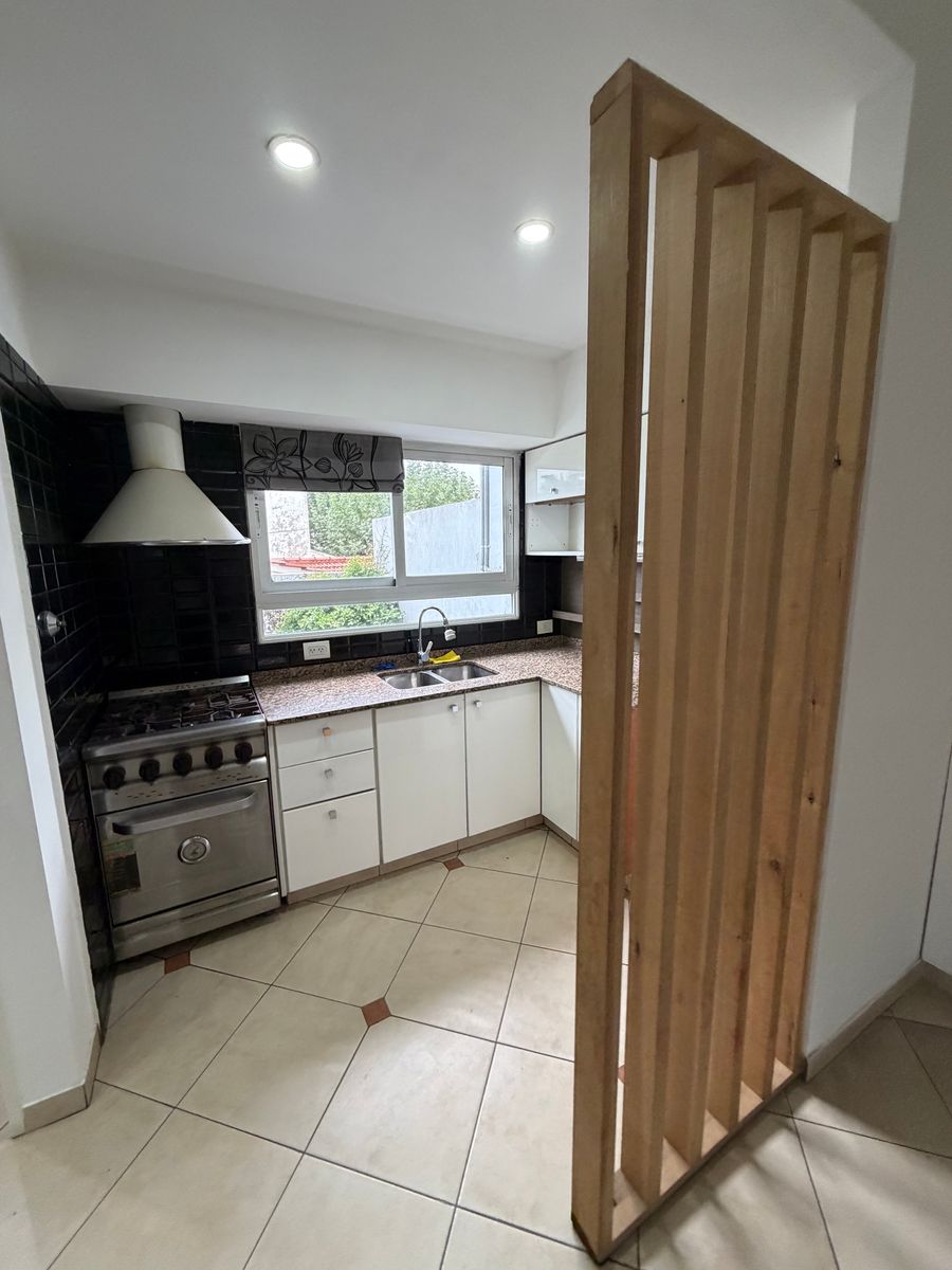 Alquiler triplex 3 ambientes cochera Ramos Mejia - 2