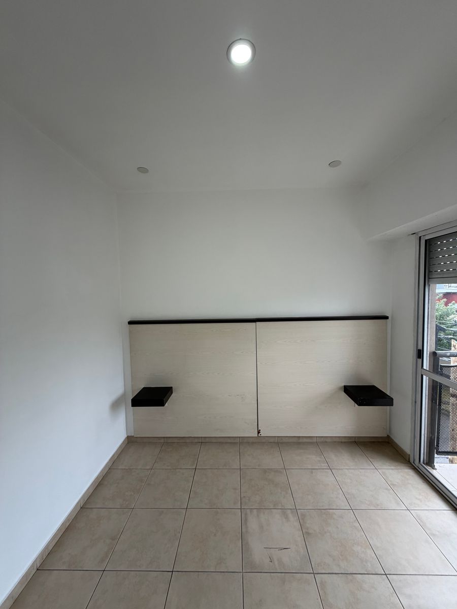 Alquiler triplex 3 ambientes cochera Ramos Mejia - 11