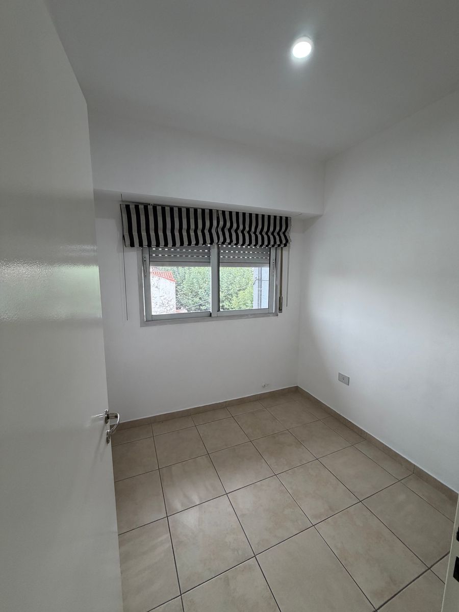 Alquiler triplex 3 ambientes cochera Ramos Mejia - 13