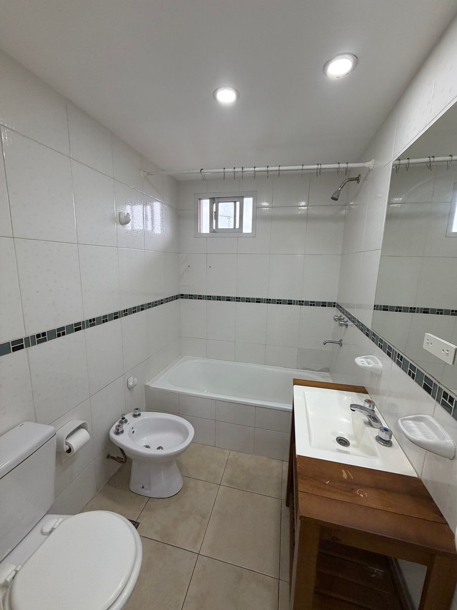 Alquiler triplex 3 ambientes cochera Ramos Mejia - 14