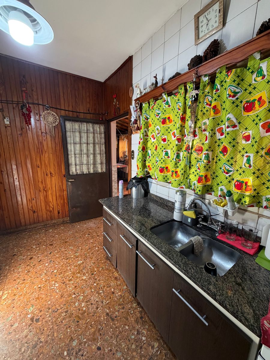 Venta casa Villa Luzuriaga - 11
