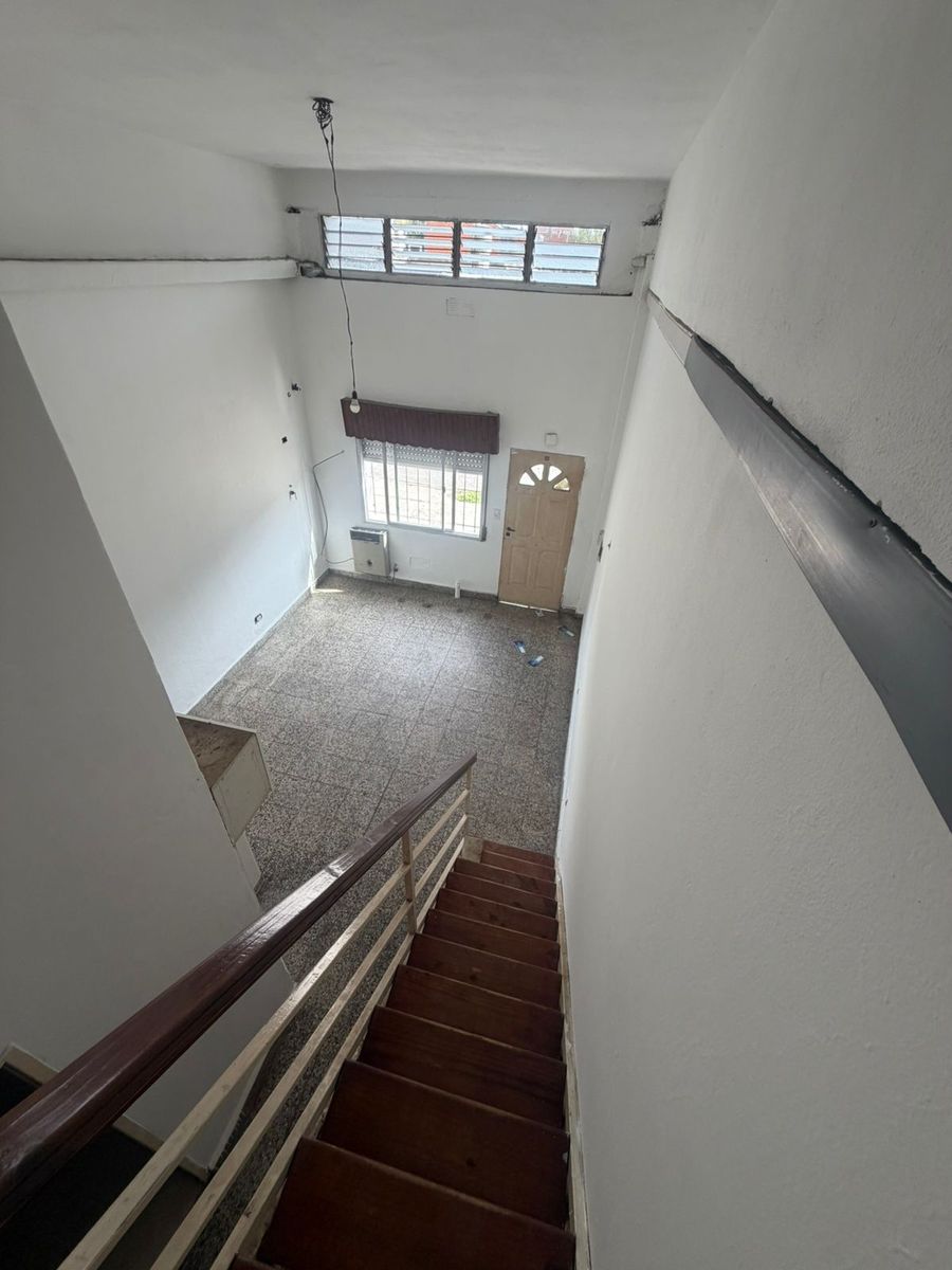 Alquiler duplex Rafael Castillo - 2