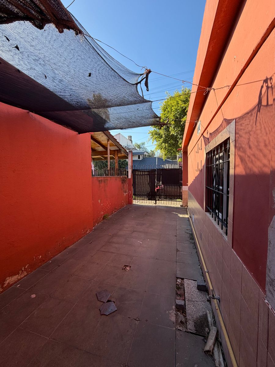 Venta casa Isidro Casanova zona cinco esquinas - 8