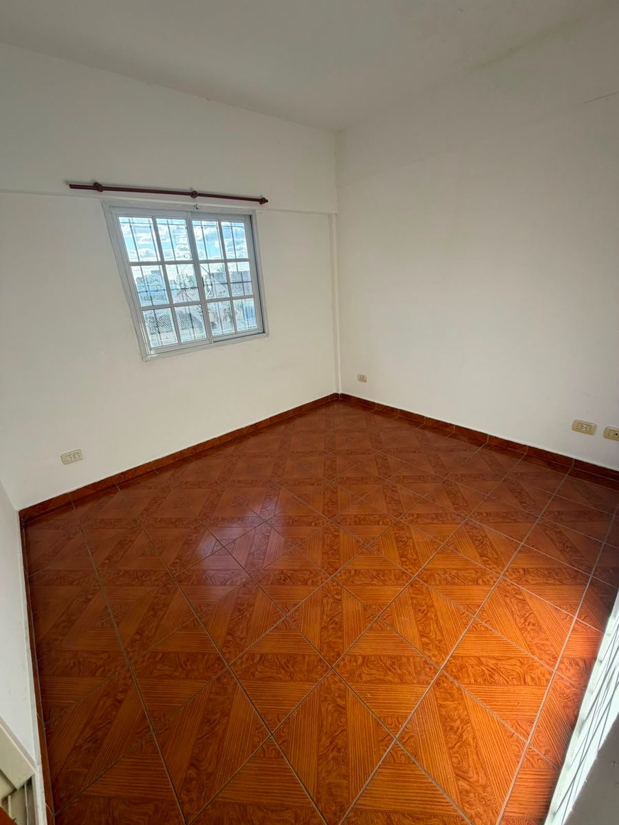 Alquiler departamento 2 ambientes Villa Luzuriaga - 8