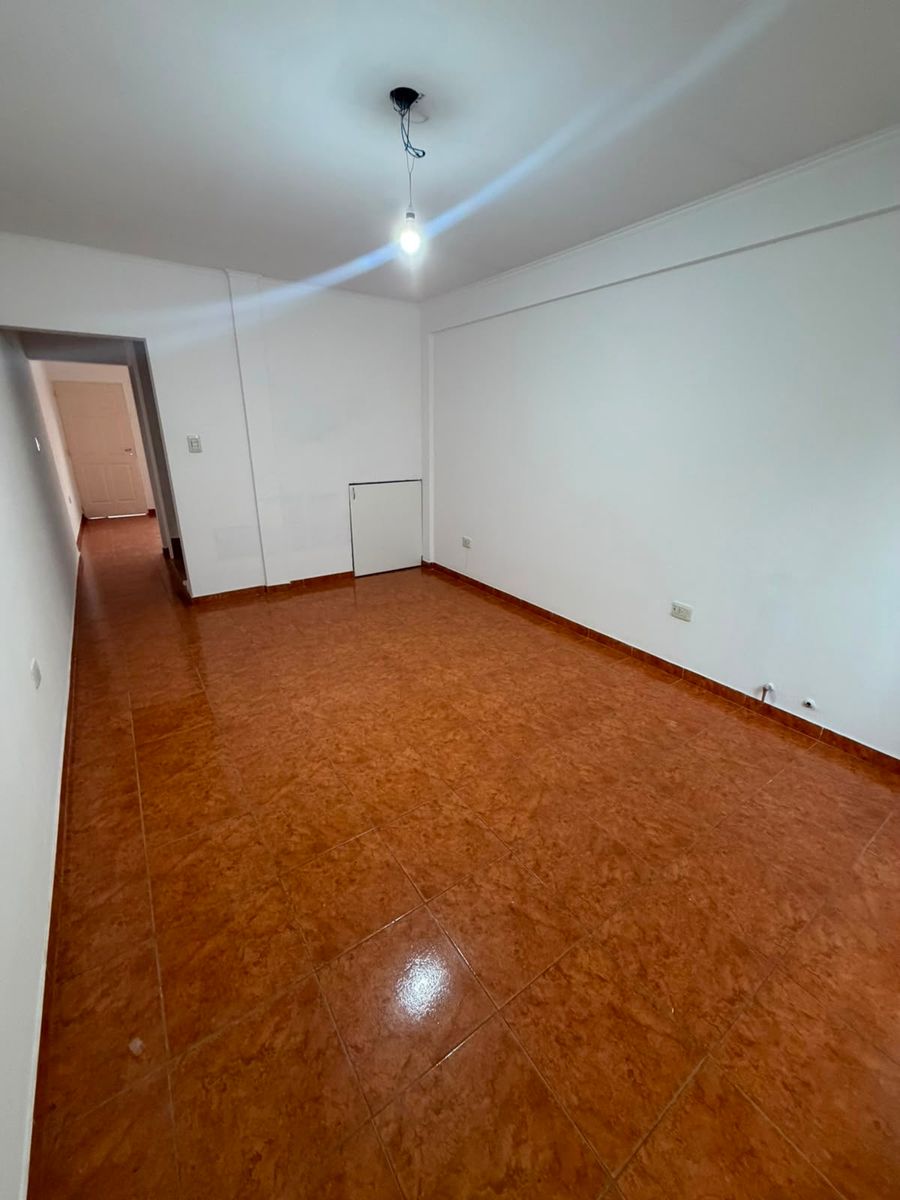 Alquiler duplex 3 ambientes Isidro Casanova - 3