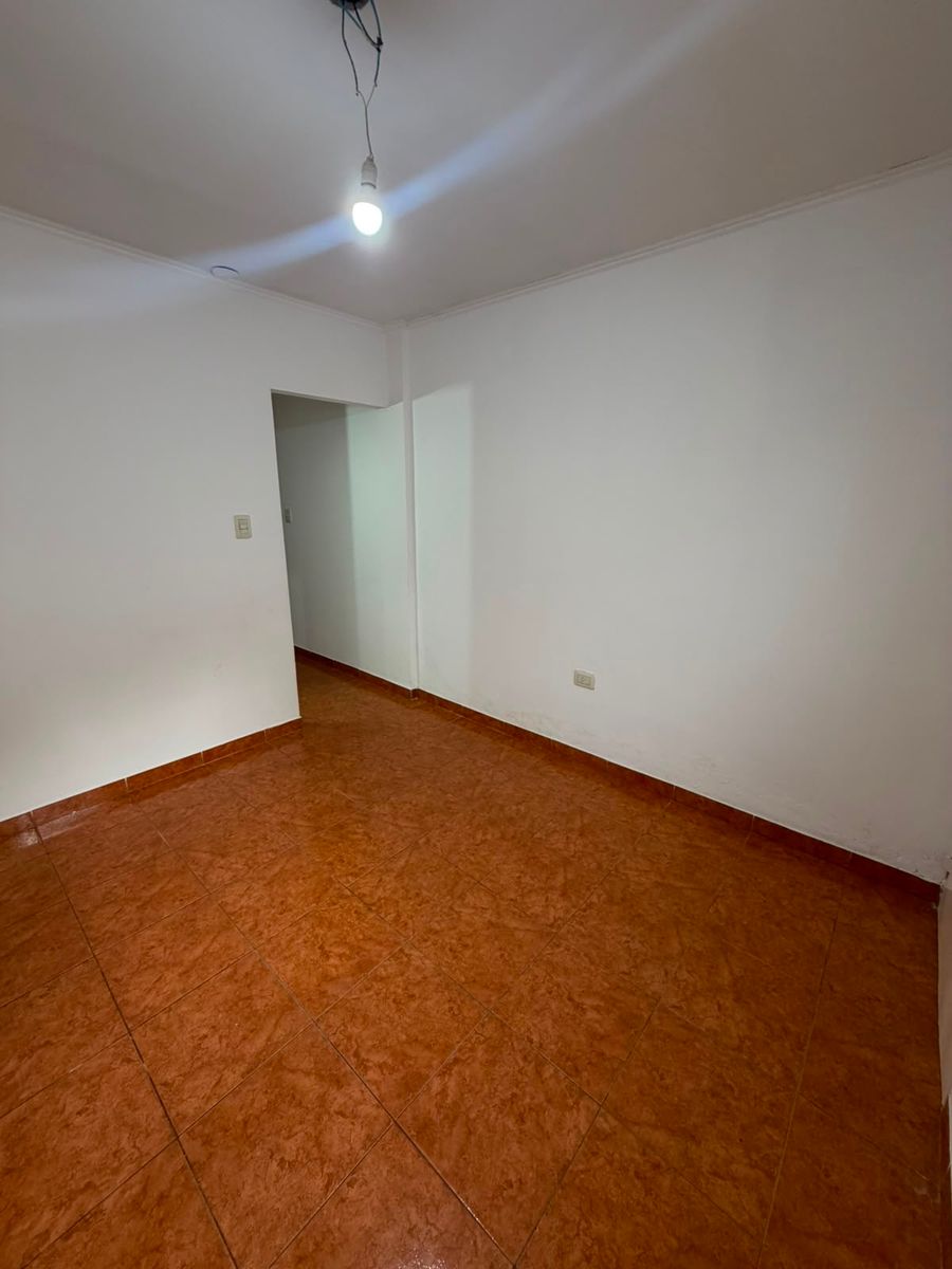 Alquiler duplex 3 ambientes Isidro Casanova - 6