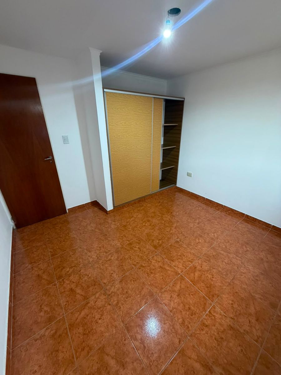 Alquiler duplex 3 ambientes Isidro Casanova - 15