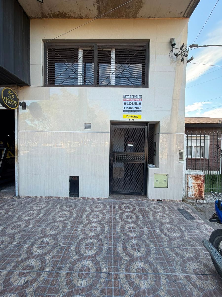 Alquiler duplex 3 ambientes Isidro Casanova - 17