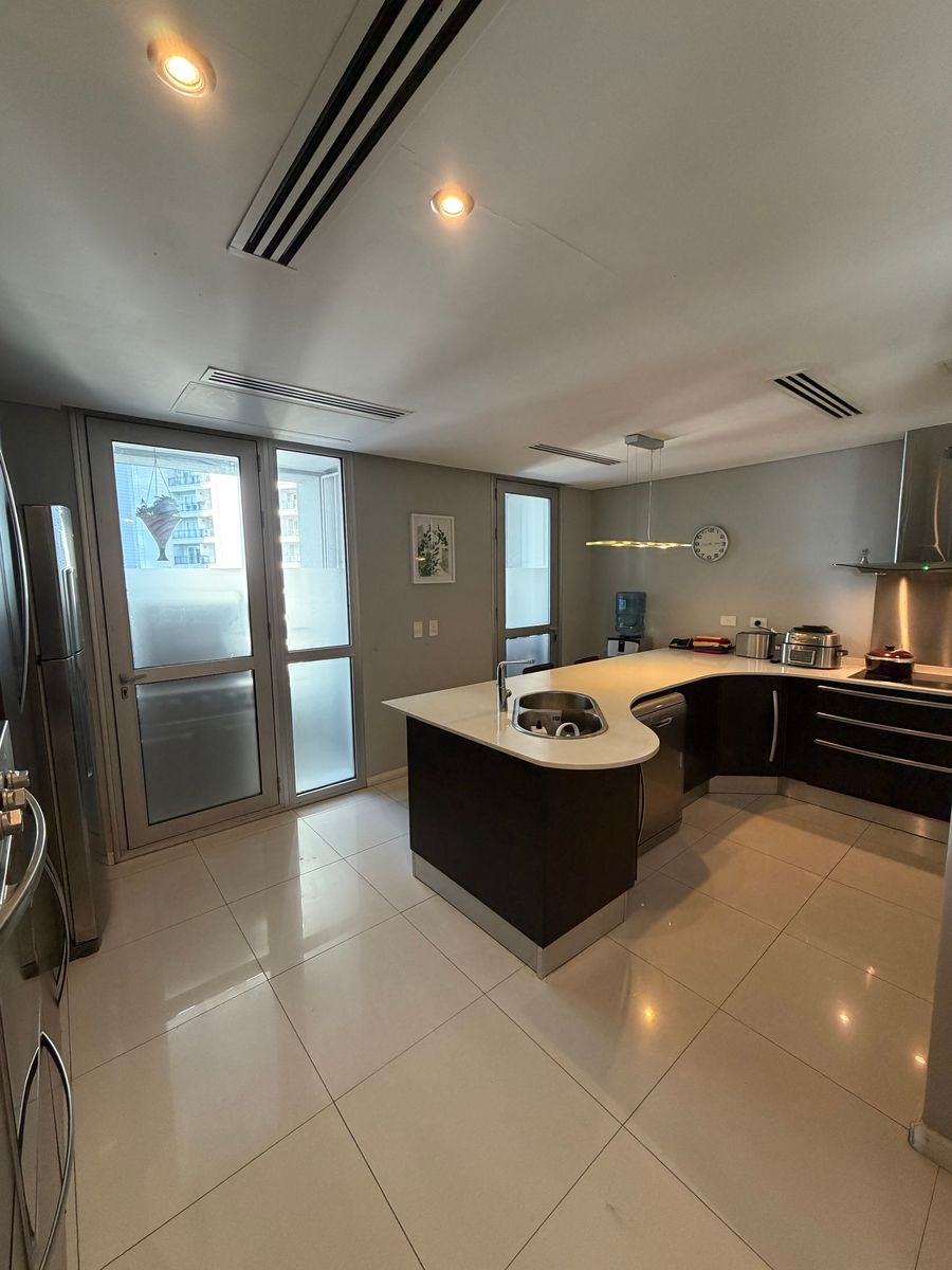 EXCLUSIVO DEPARTAMENTO EN PUERTO MADERO - 13