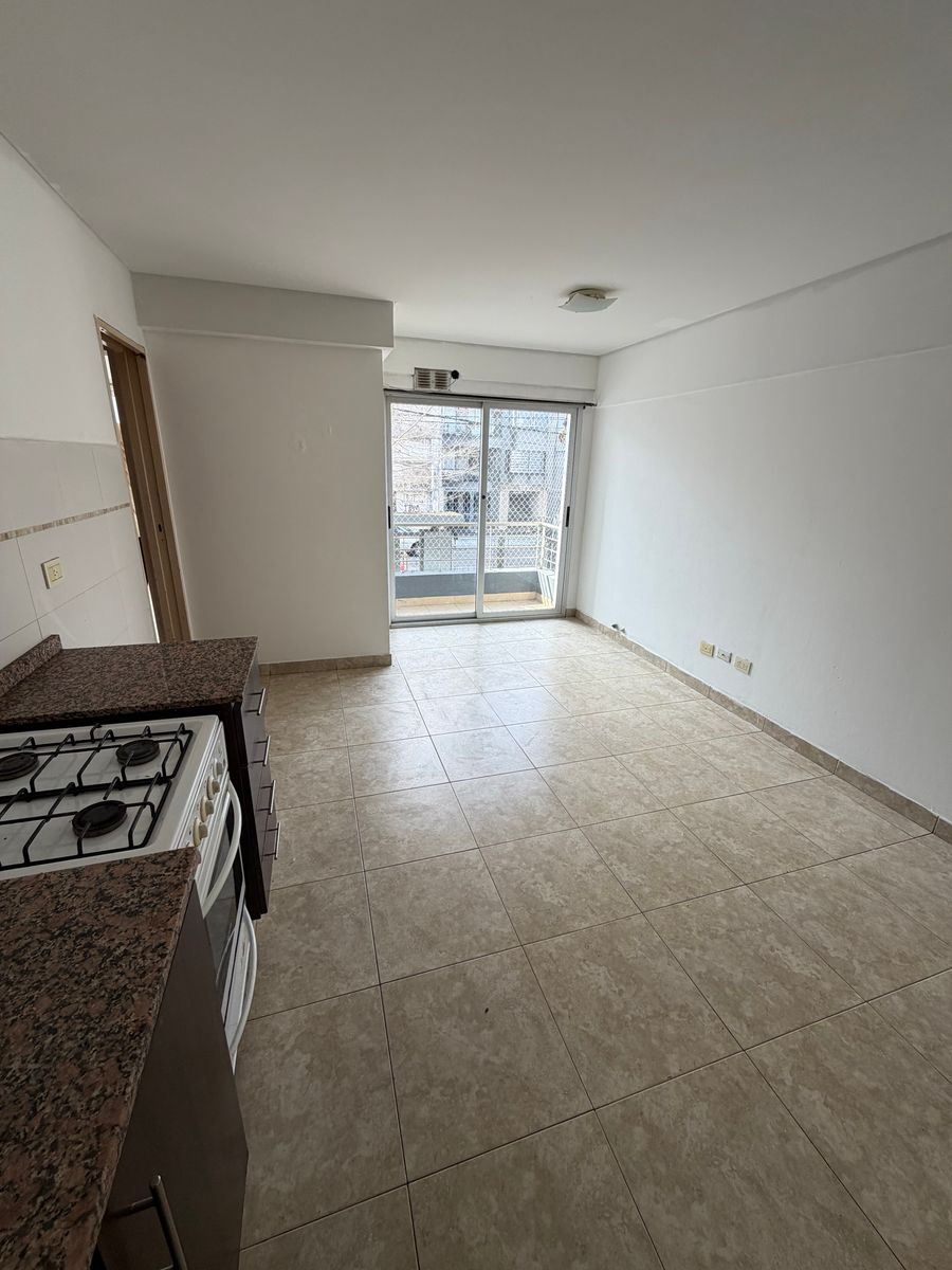 ALQUILER DEPARTAMENTO 2 AMBIENTES - HAEDO