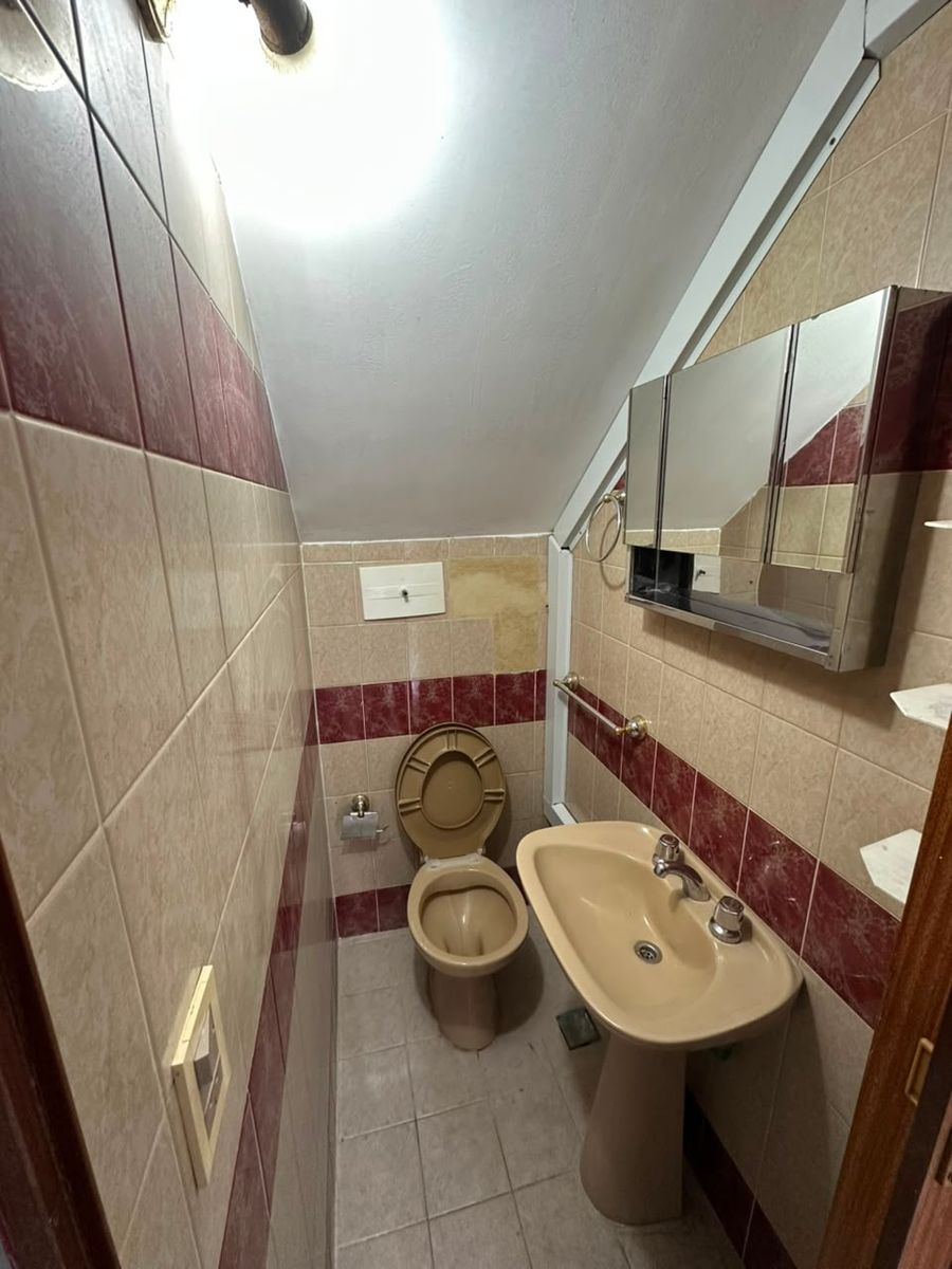 Alquiler duplex 3 ambientes cochera patio - 12