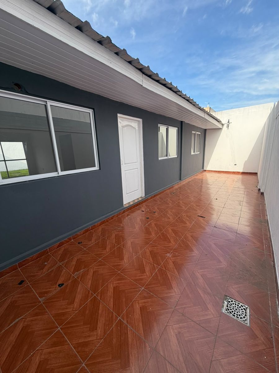 Alquiler pH 4 ambientes 2 patios Isidro Casanova - 4