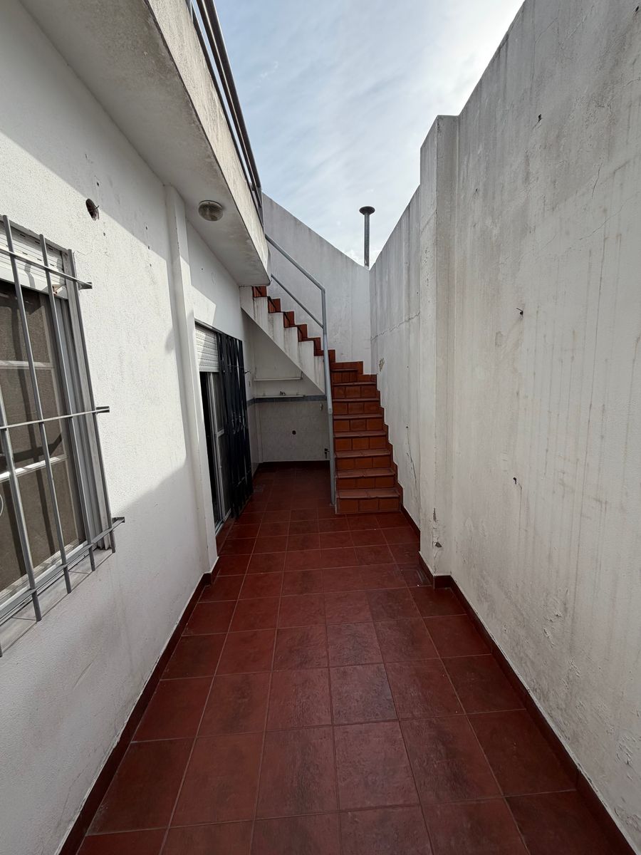 Alquiler pH 3 ambientes Villa Luzuriaga - 6