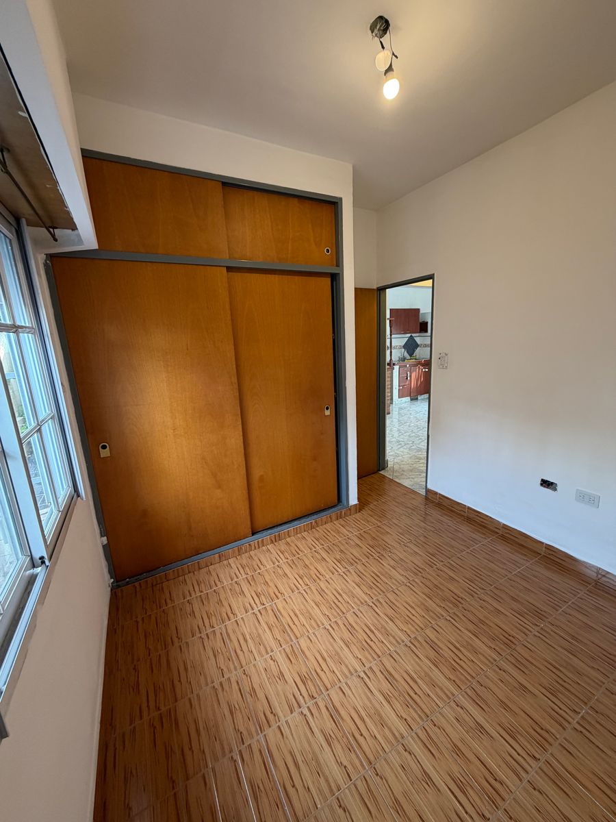 Alquiler pH 3 ambientes Villa Luzuriaga - 18