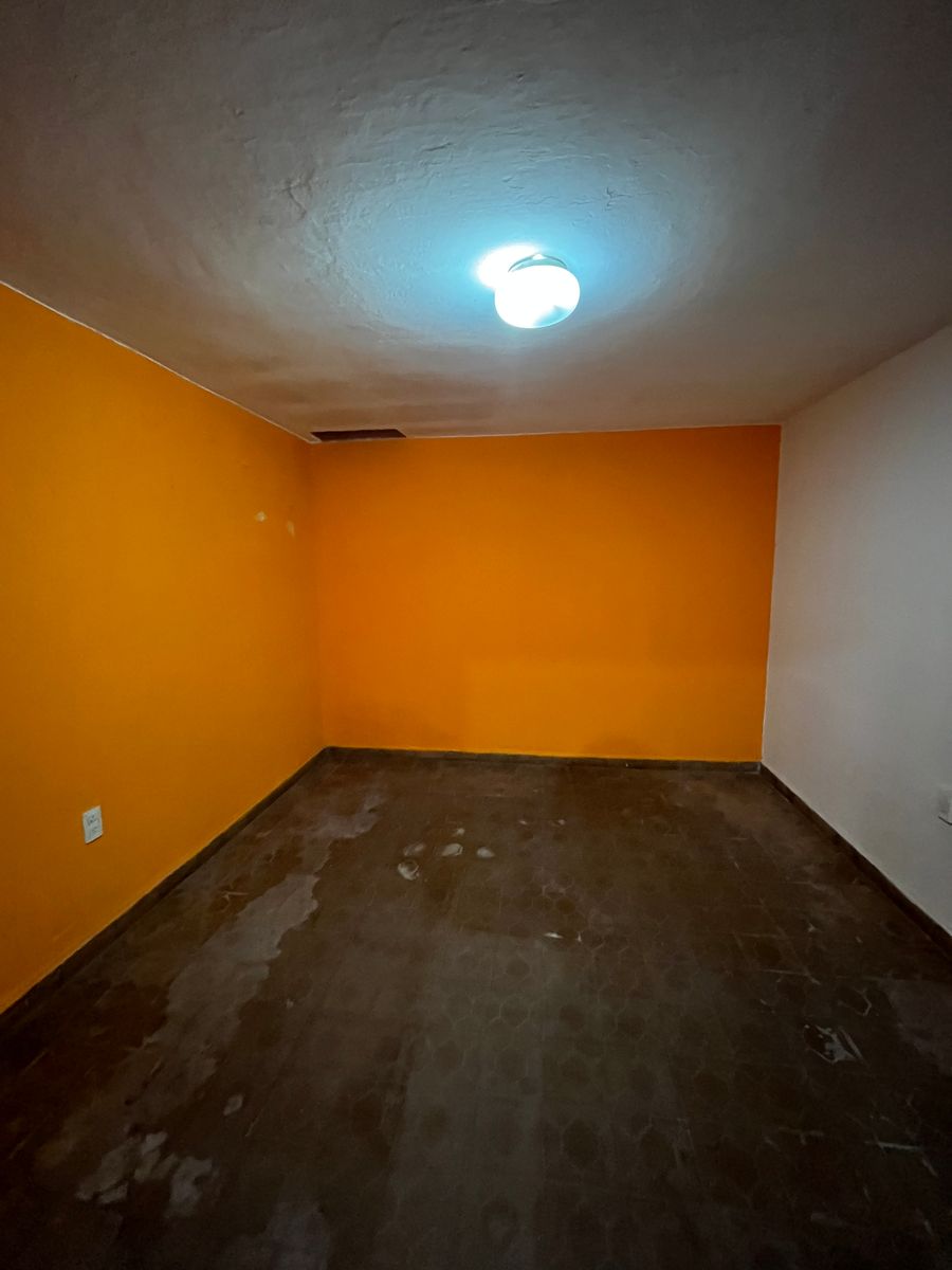 Venta casa Isidro Casanova - 11