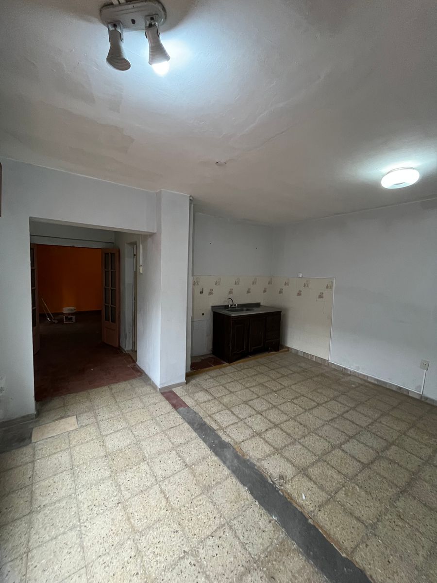 Venta casa Isidro Casanova - 13
