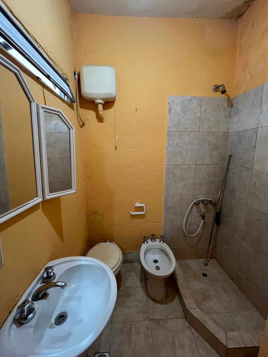 Venta casa Isidro Casanova - 16