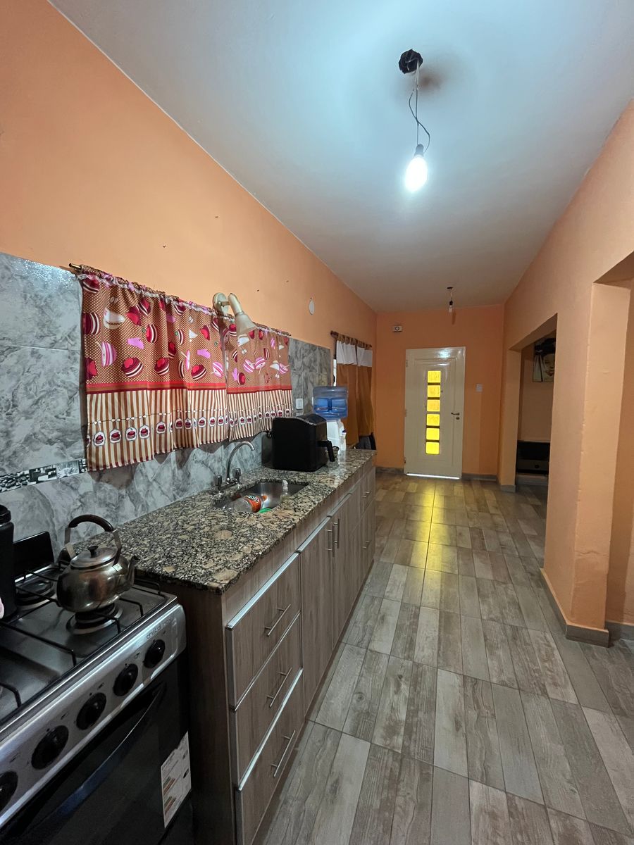 Venta casa Isidro Casanova - 21