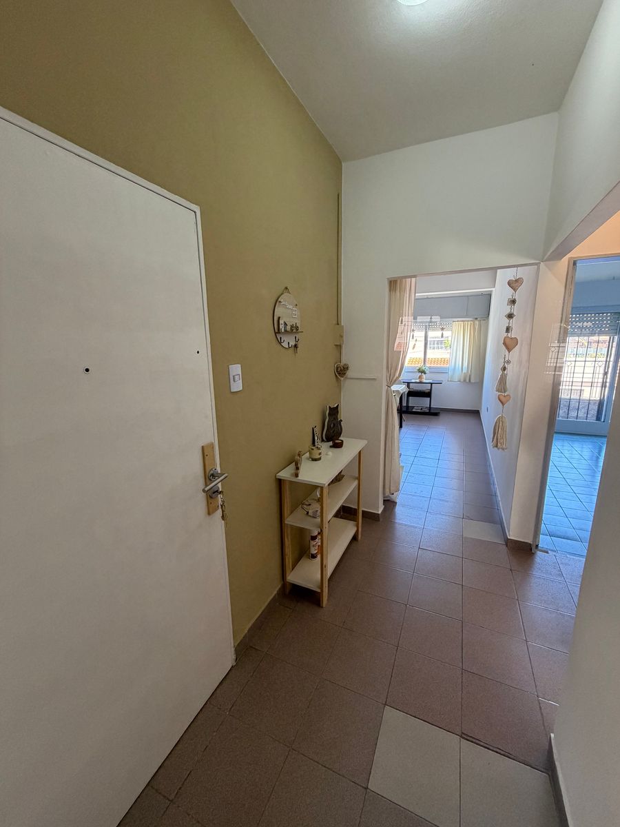 Venta departamento 3 ambientes Villa Luzuriaga - 9