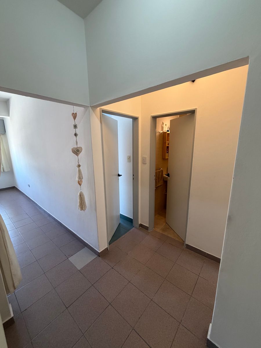 Venta departamento 3 ambientes Villa Luzuriaga - 18