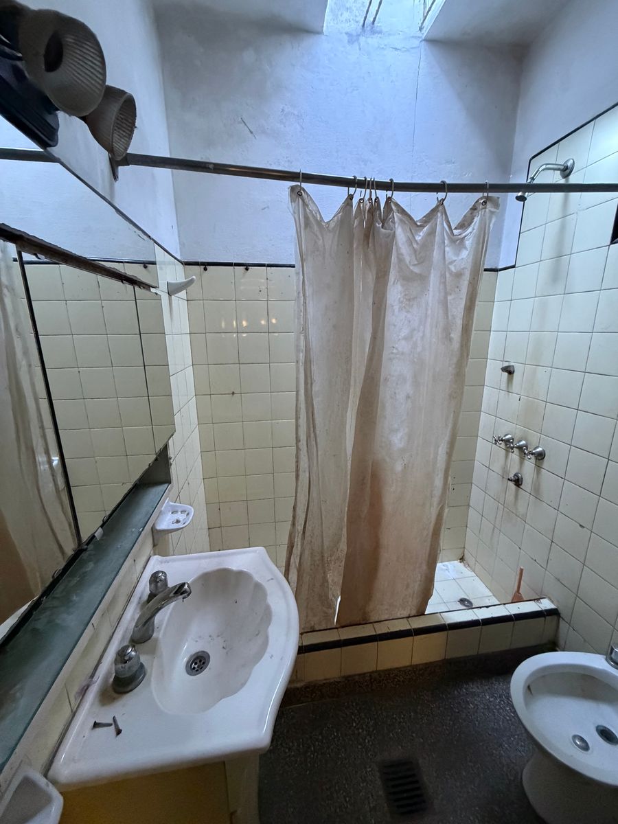 Venta PH 4 ambientes Villa Luzuriaga - 12