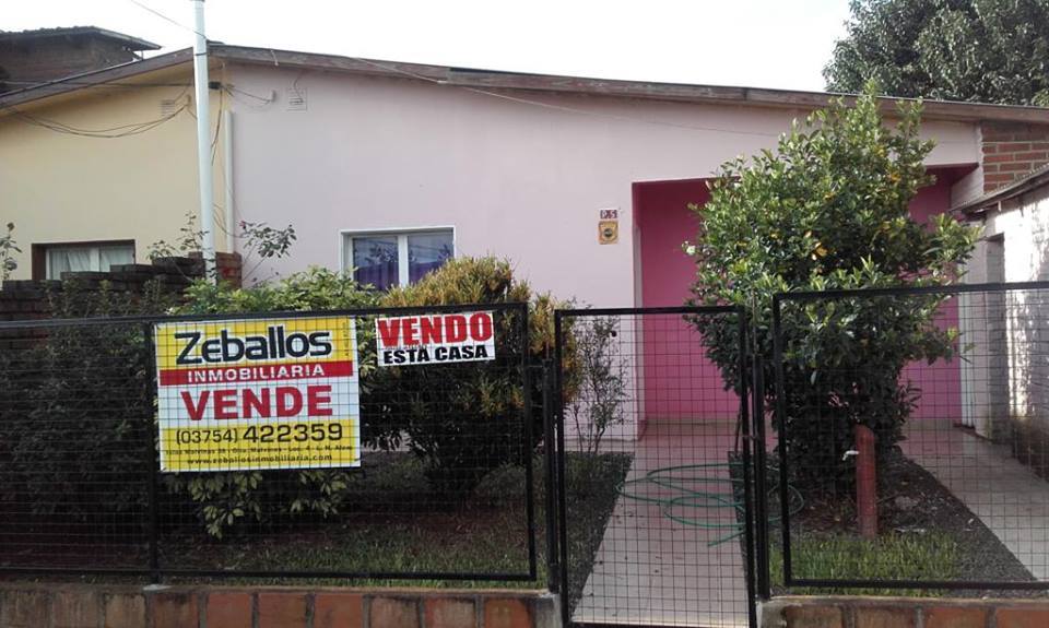 **VENDO CASA DE BARRIO CANCELADA** - 4