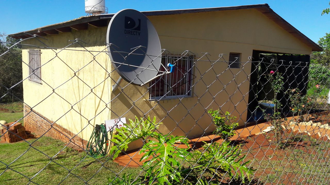 **VENDO CASA EN ALEM-MNES** - 1