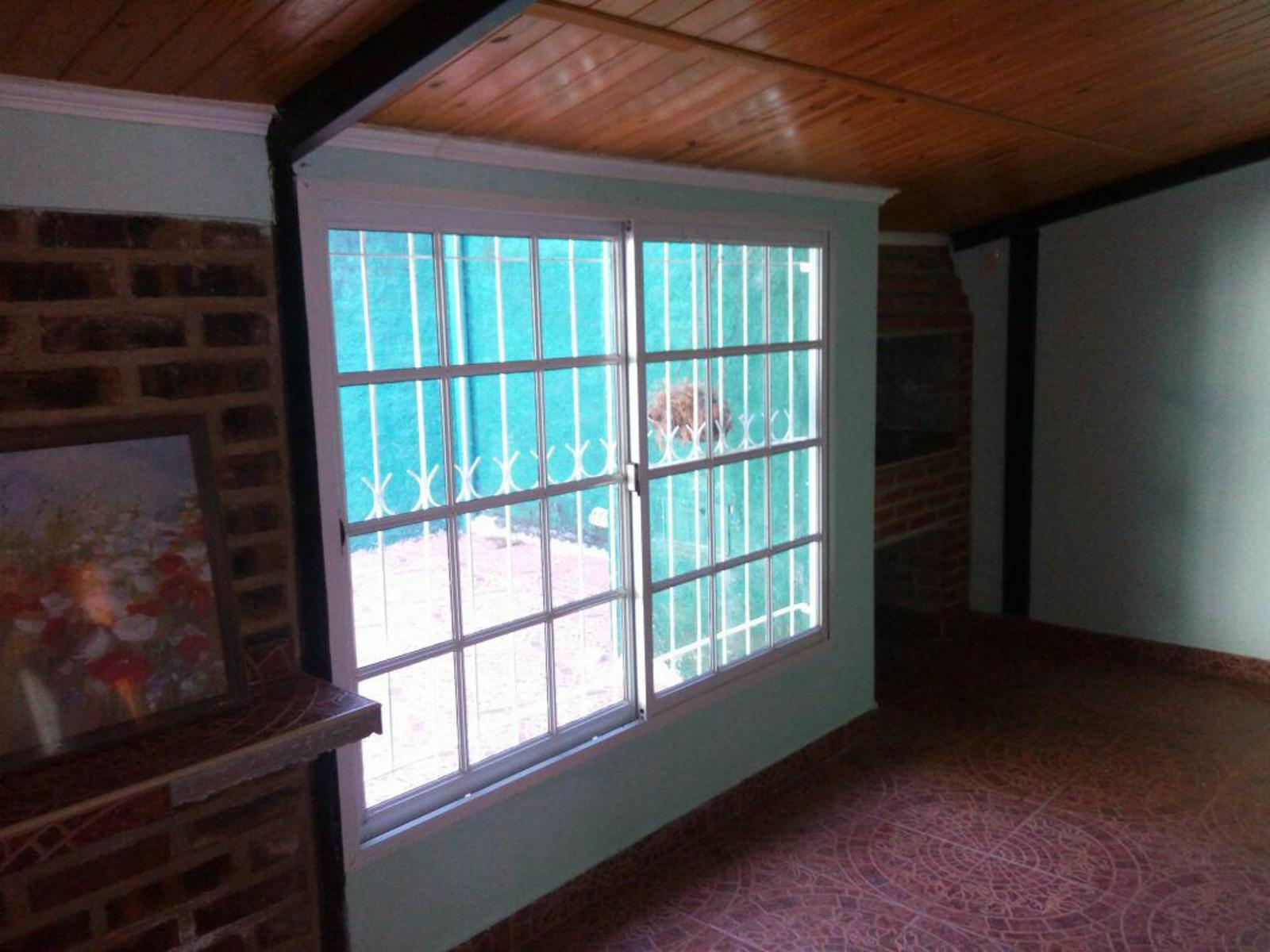 VENDO CASA HERMOSA EN ALEM - 6