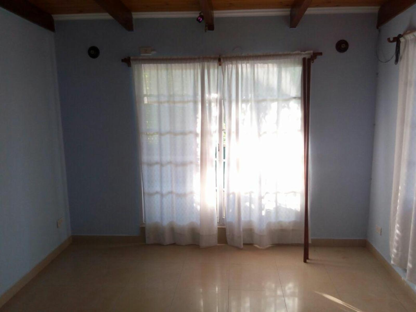 VENDO CASA HERMOSA EN ALEM - 8