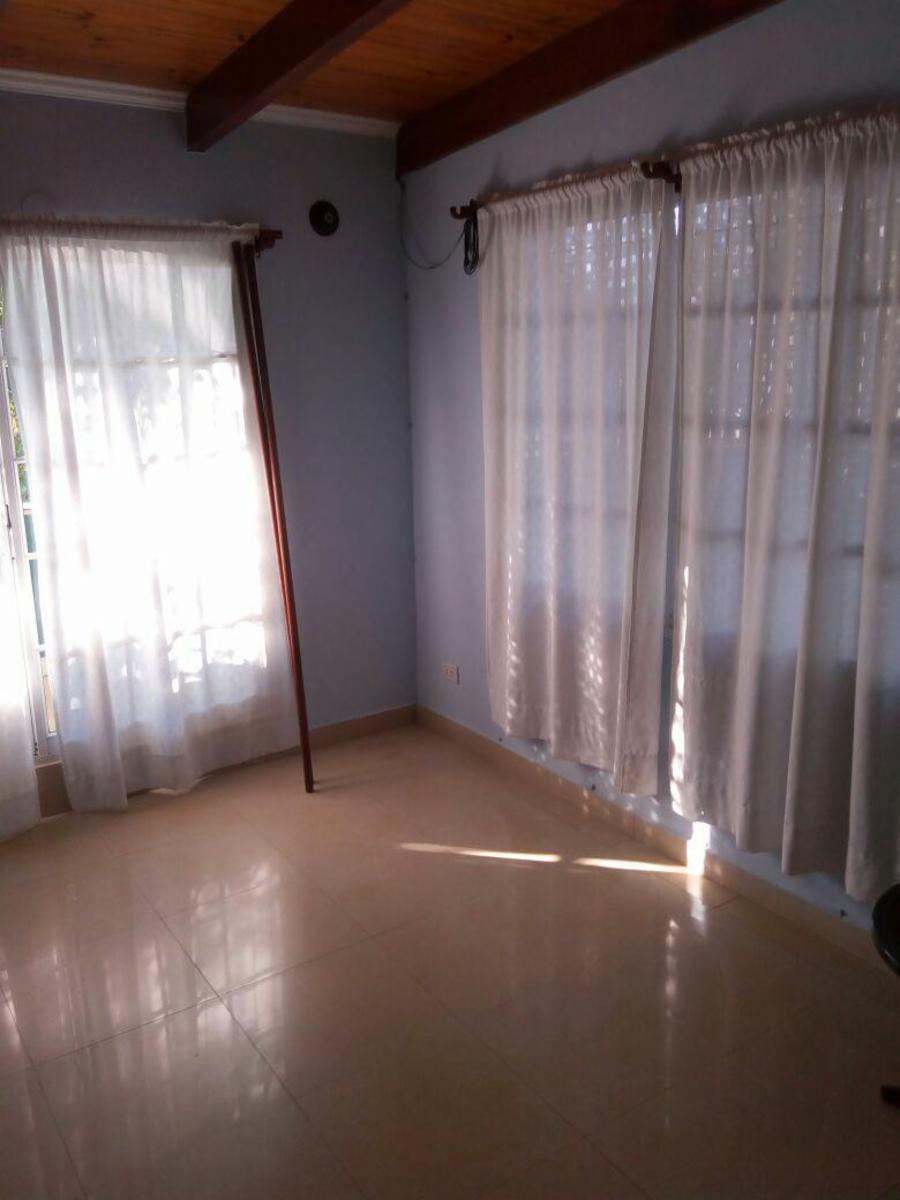 VENDO CASA HERMOSA EN ALEM - 11