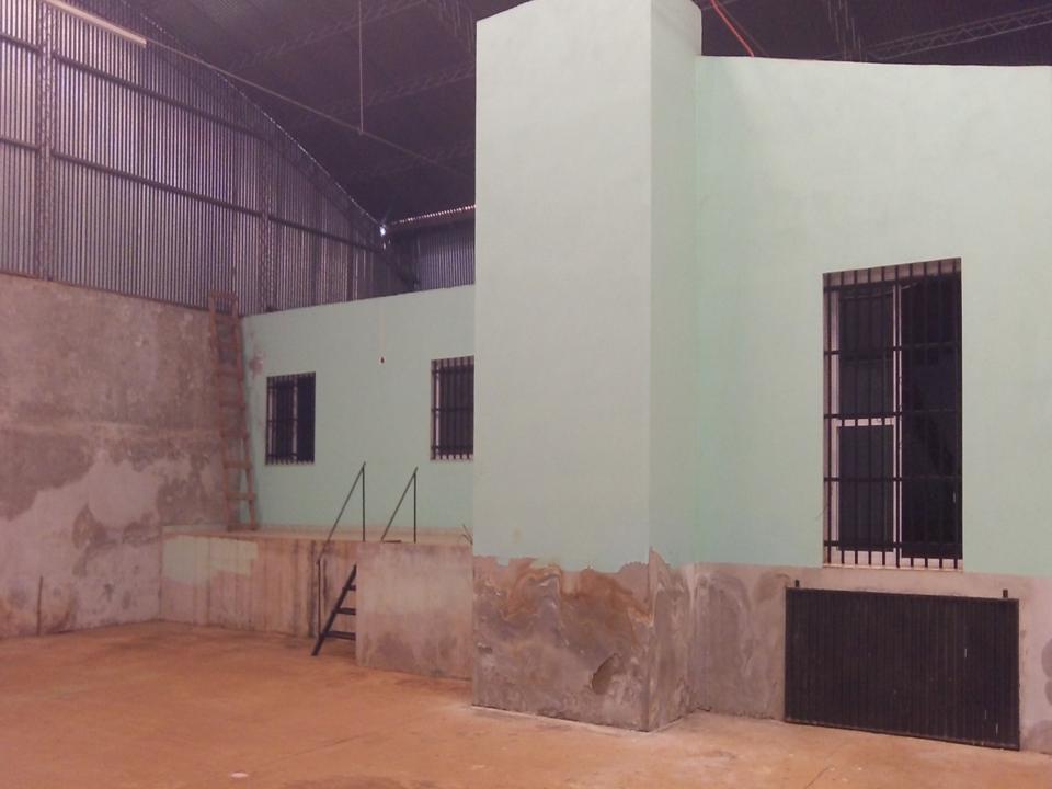Alquilo galpón para depósito - 4