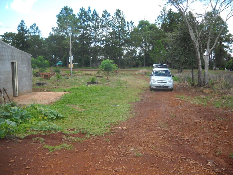 se vende HERMOSO TERRENO CON CASA S/ RUTA 4 - 5