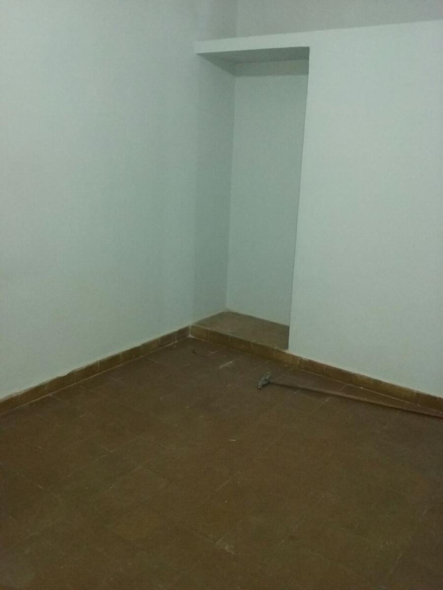 VENDO CASA DE TRES DORMITORIOS EN Bº LICEO PRIMERA SECCION — foto 4